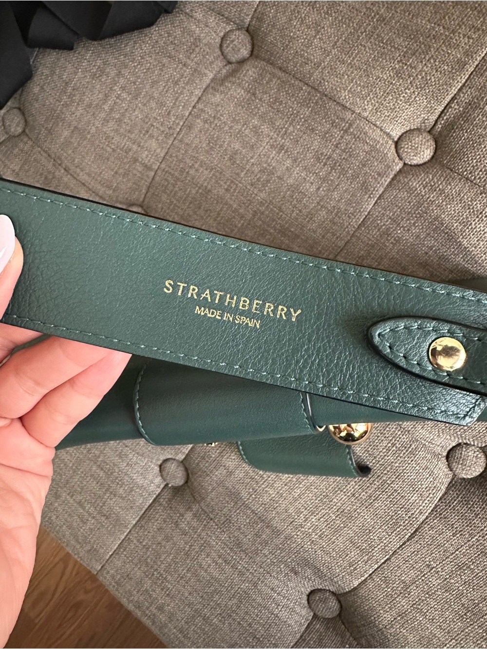 Strathberry Green Leather Shoulder/Crossbody Bag with Gold Hardware - Picture 9 of 10